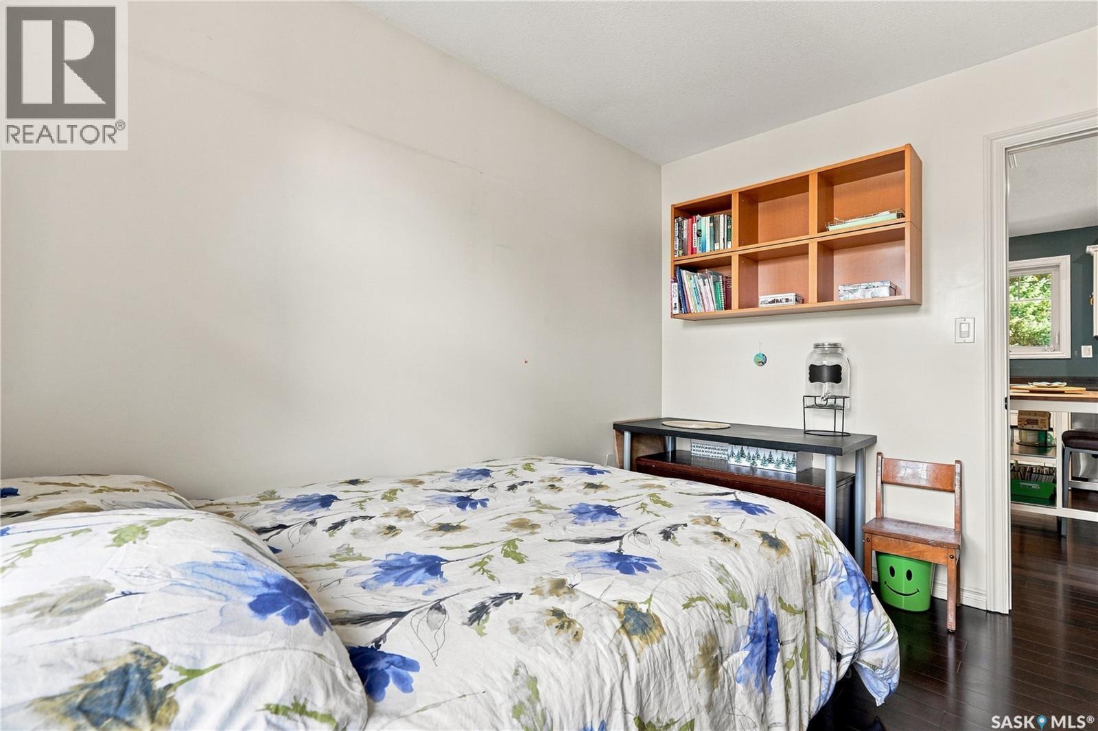 58 Moxon CRESCENT - 65