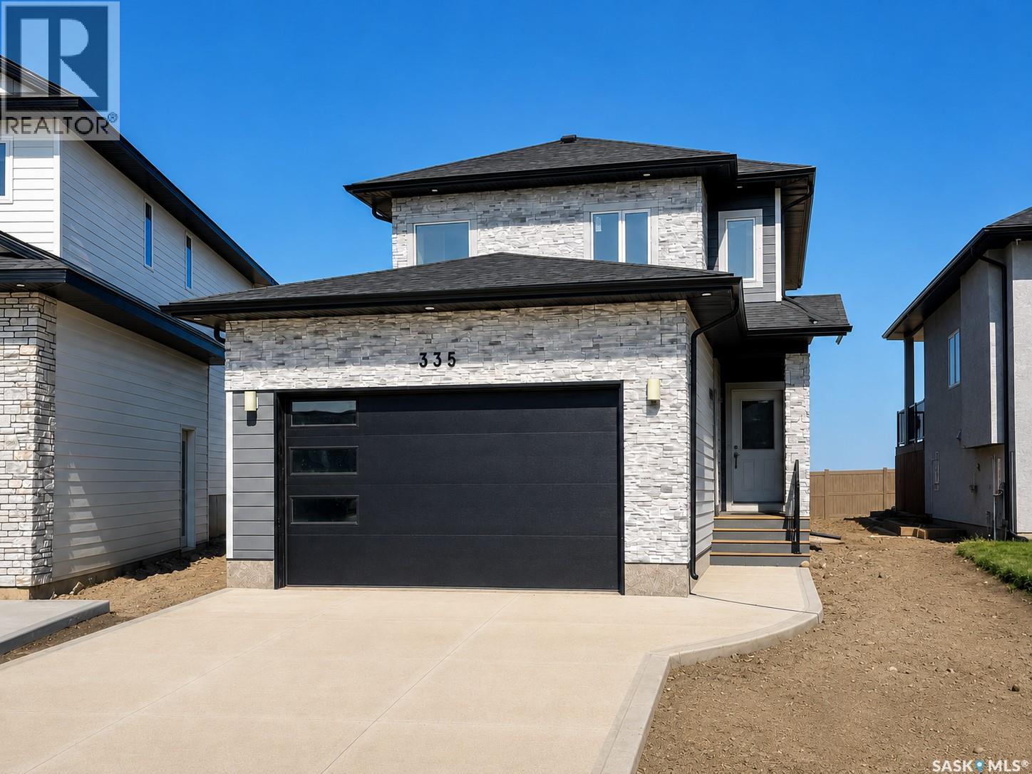 335 Sharma CRESCENT - 2