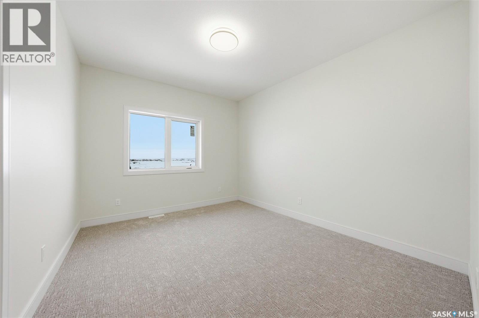 335 Sharma CRESCENT - Image 29