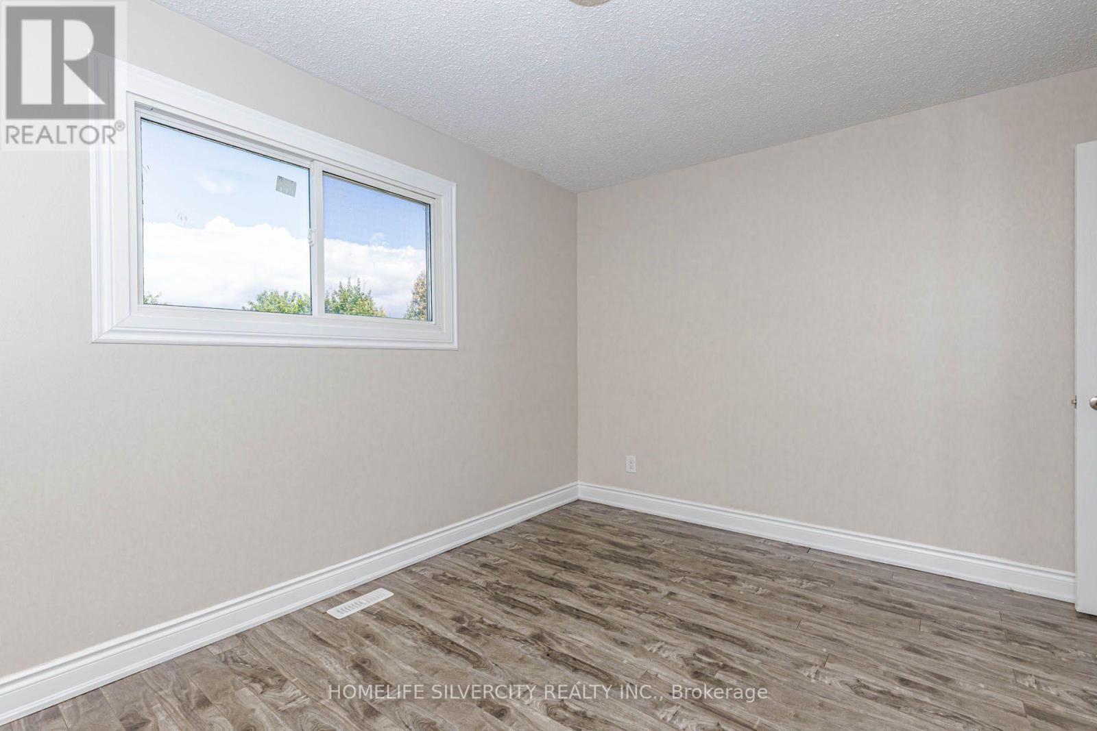 3701 KEENAN CRESCENT - 37