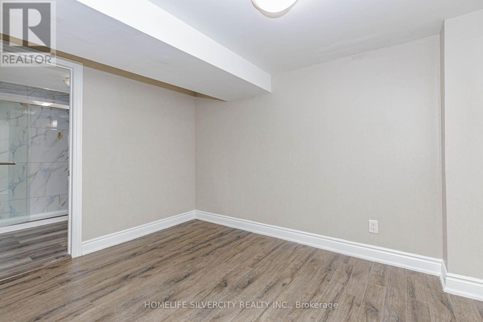 3701 KEENAN CRESCENT - 43