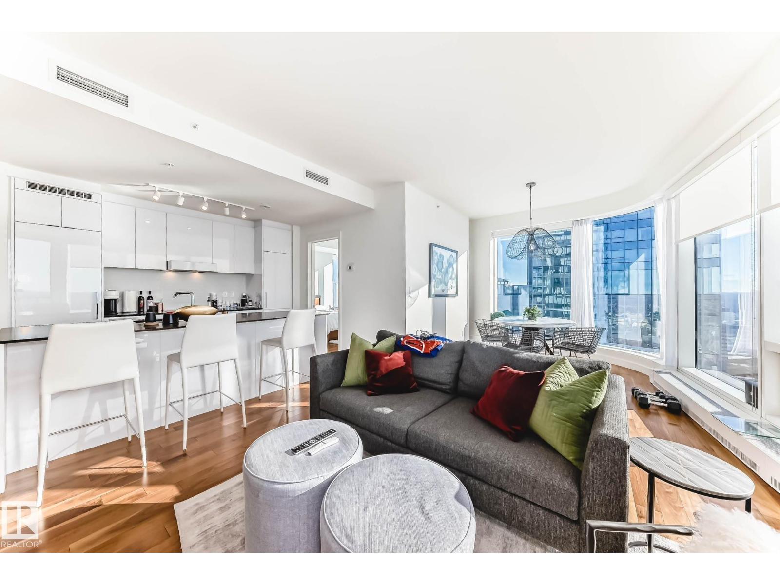 #3710 10360 102 ST NW - 7