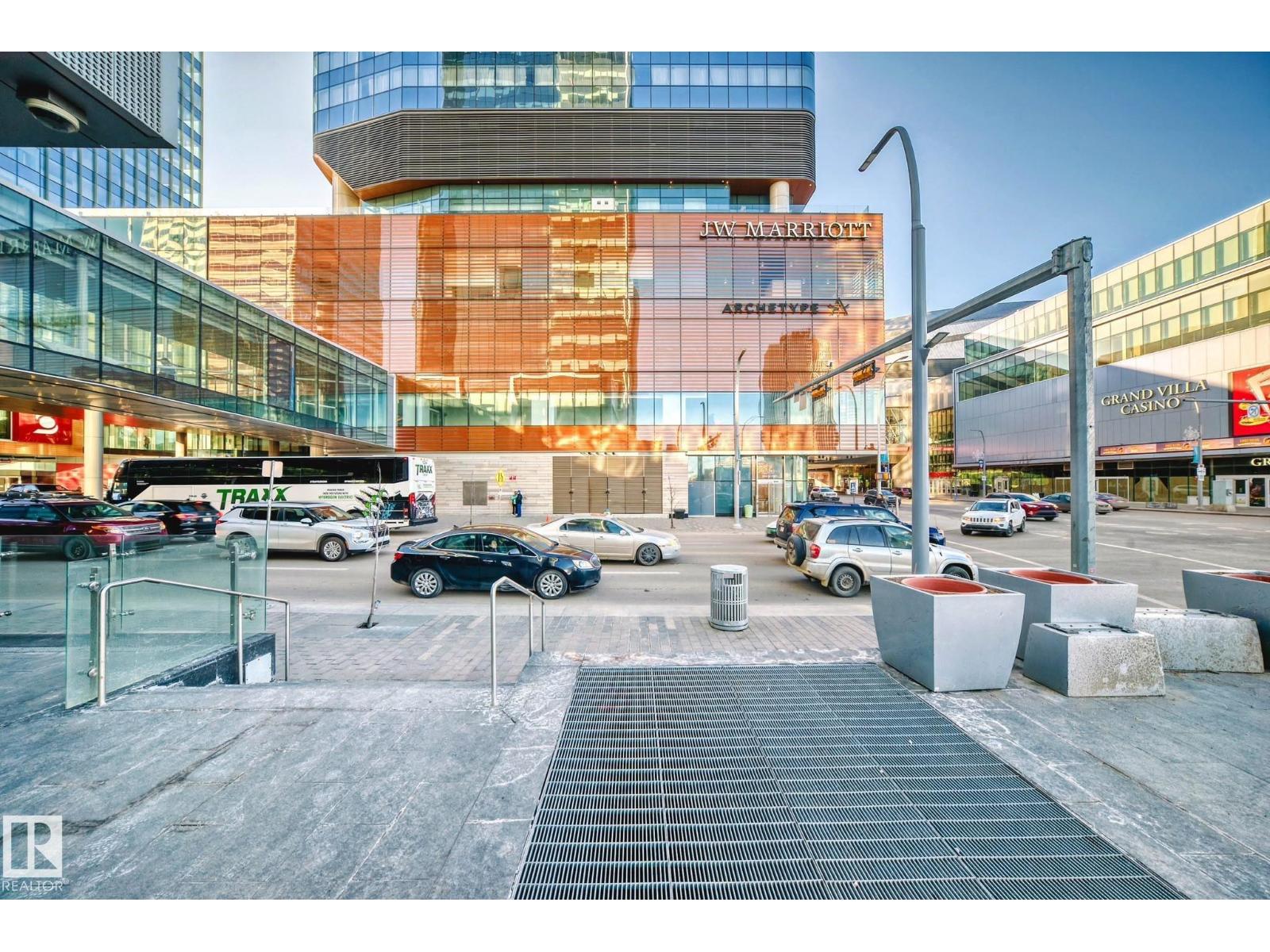 #3710 10360 102 ST NW - 35