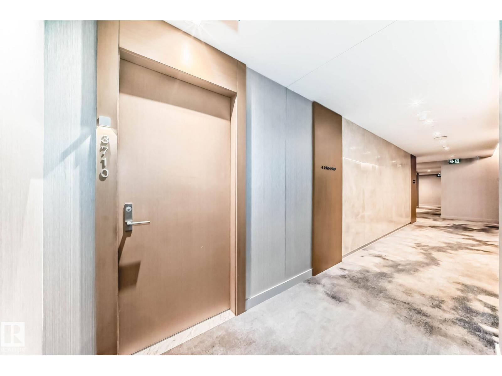 #3710 10360 102 ST NW - 3