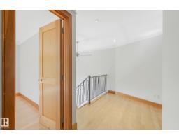 9404 100a Av Nw, Edmonton, AB T5H4S2 Photo 40