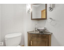 9404 100a Av Nw, Edmonton, AB T5H4S2 Photo 38