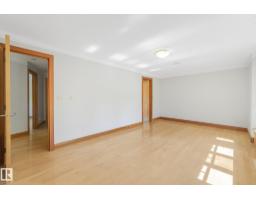 9404 100a Av Nw, Edmonton, AB T5H4S2 Photo 52