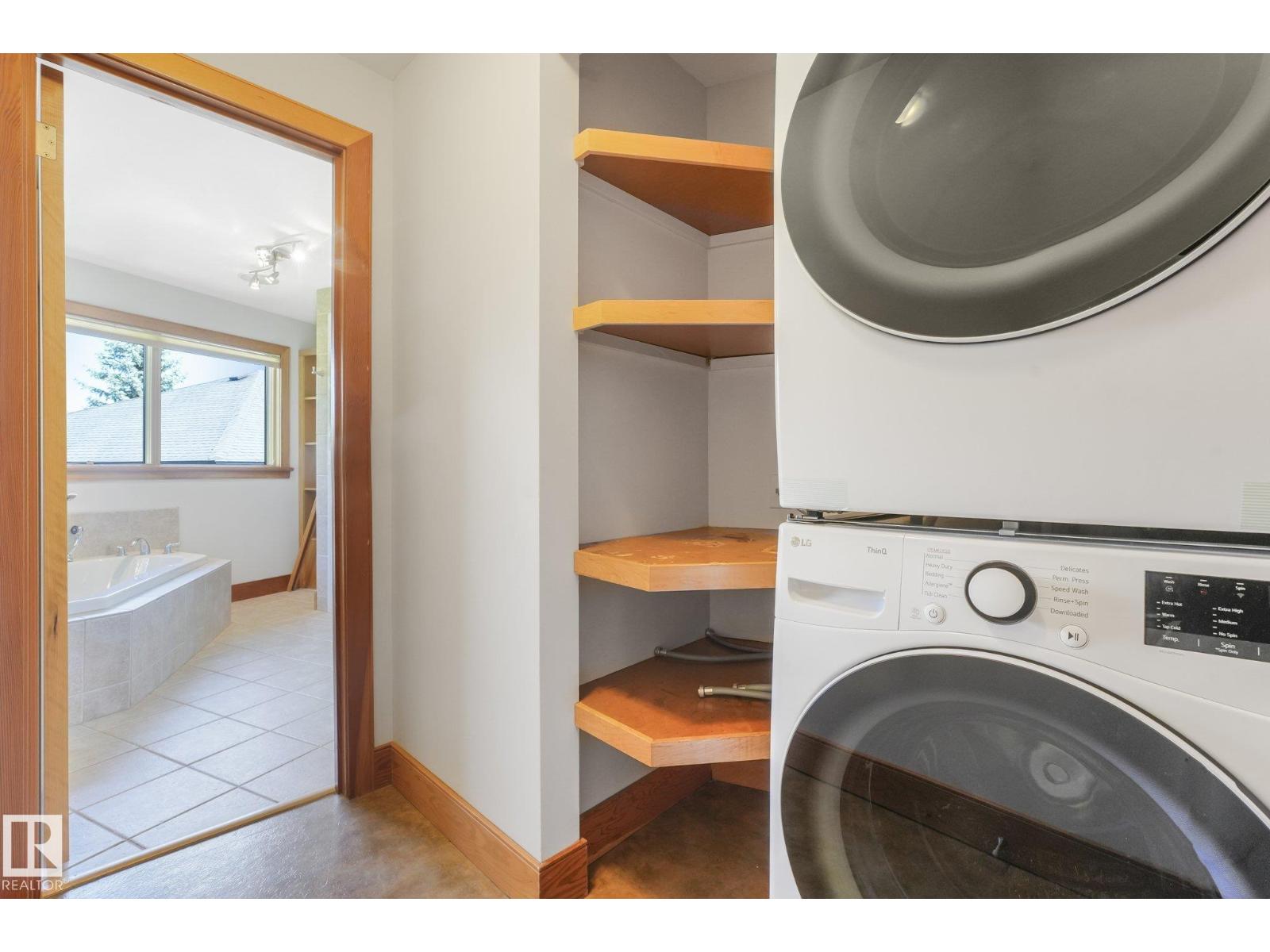 9404 100A AV NW - 49