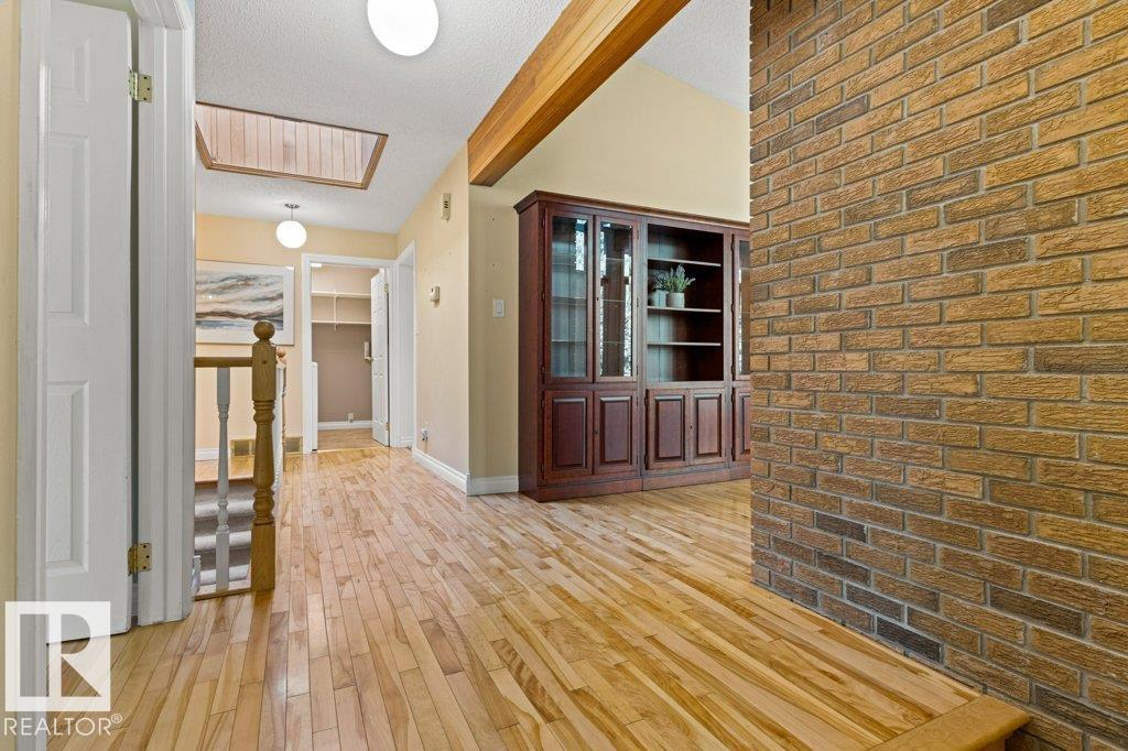 #1 52246 RGE ROAD 232 - 6