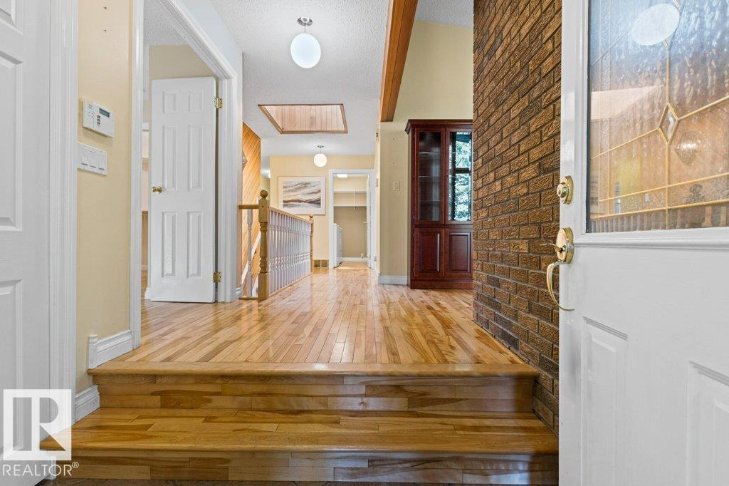 #1 52246 RGE ROAD 232 - 5