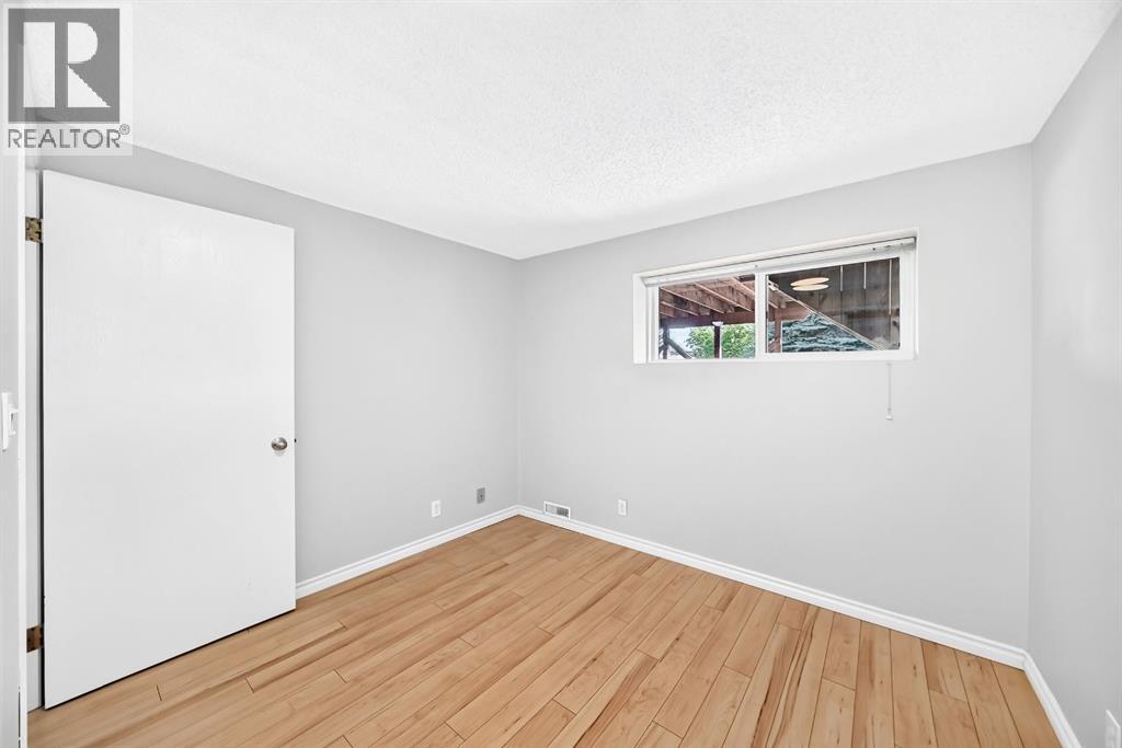 196 Edgedale Way NW - Image 33