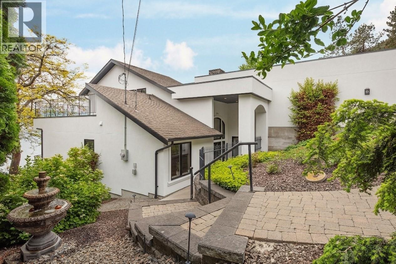  683 Westside Road South, West Kelowna