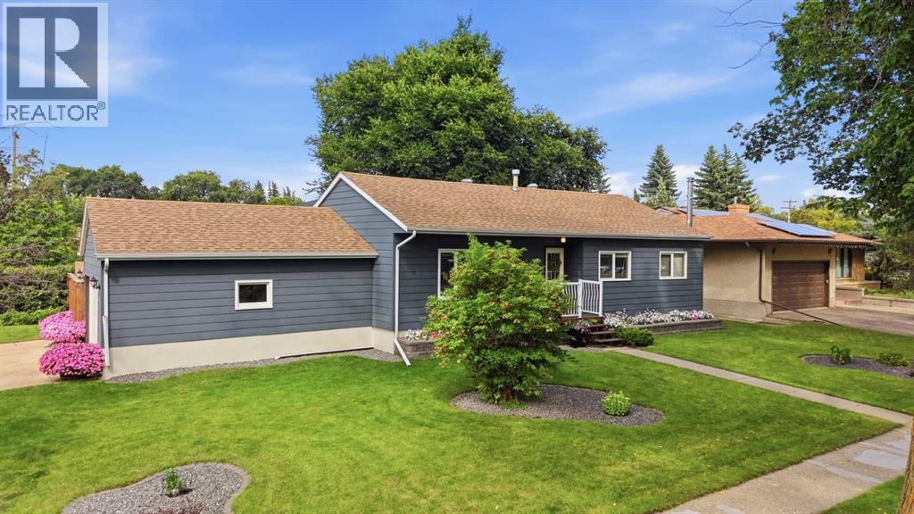 Listing photo – 5526 49 Avenue, Lacombe