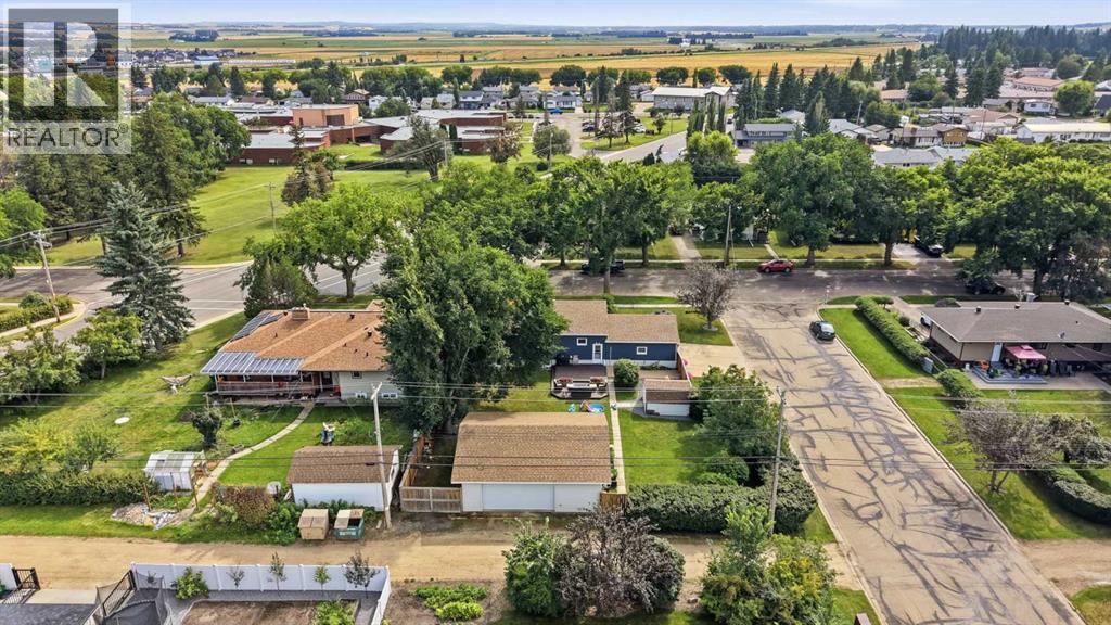 Listing photo – 5526 49 Avenue, Lacombe