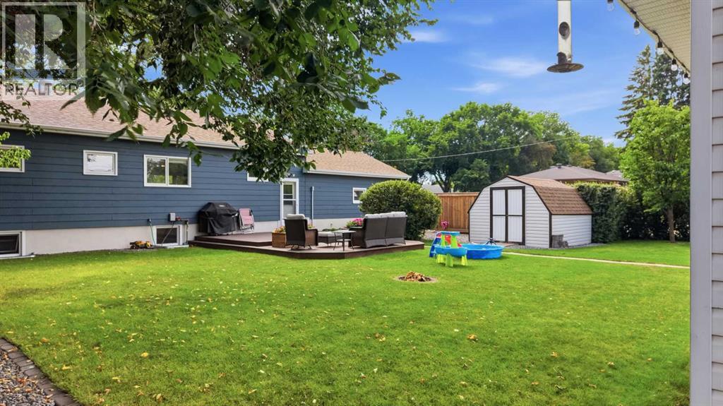 Listing photo – 5526 49 Avenue, Lacombe