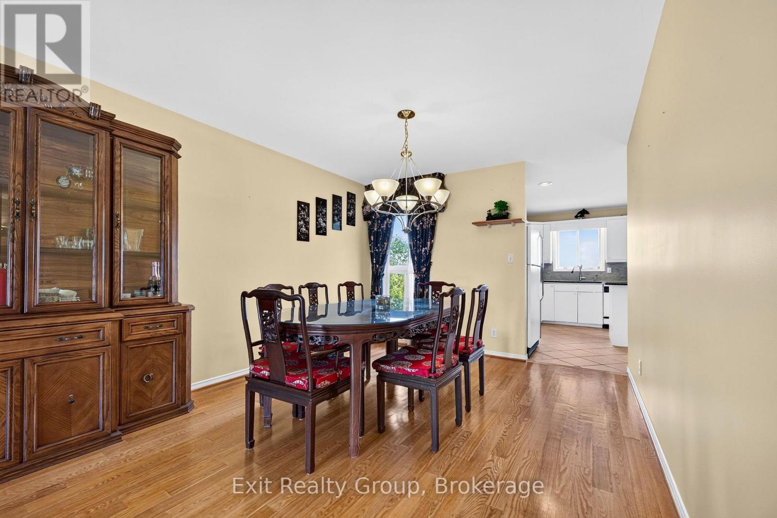 3 FLEMING ROAD - Image 12