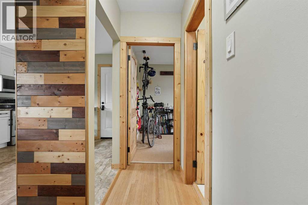 2827 11 Avenue S - 11