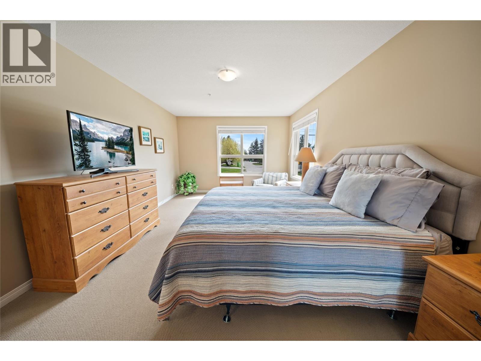 #116 4875 Radium Boulevard - 13