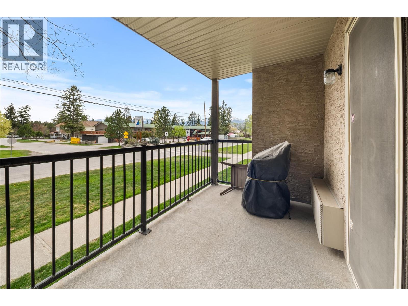 #116 4875 Radium Boulevard - Image 19