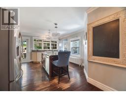 110 Pleasant Street thumbnail 11