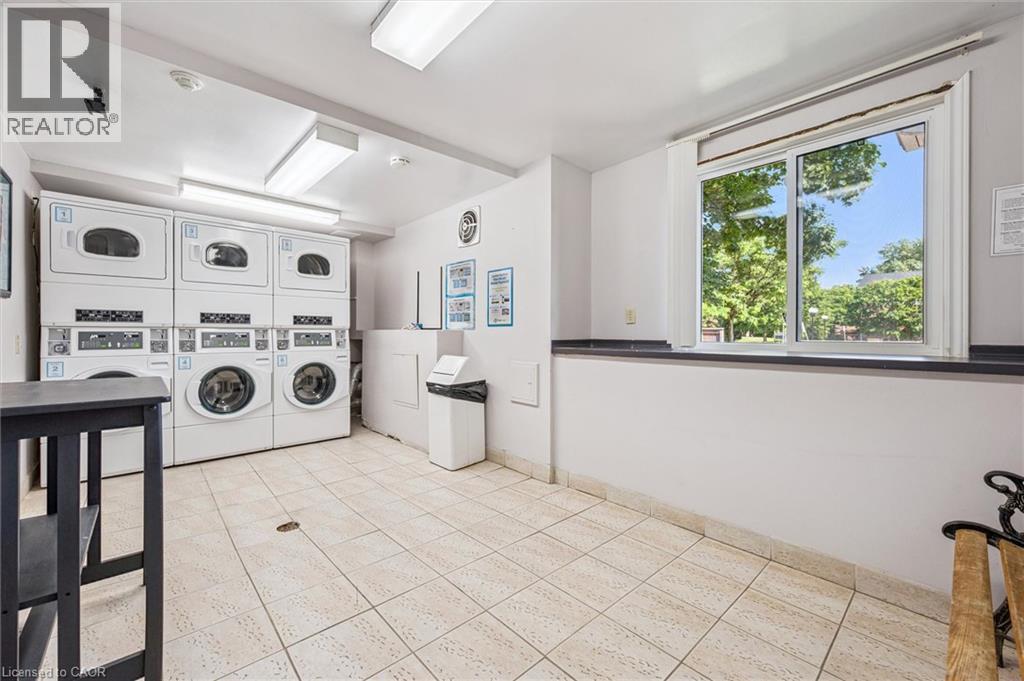 #210 275 EIWO Court - Image 31
