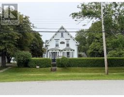 55 Forest Street, Yarmouth, NS B5A3L7 Photo 8