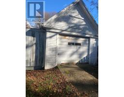 55 Forest Street, Yarmouth, NS B5A3L7 Photo 9