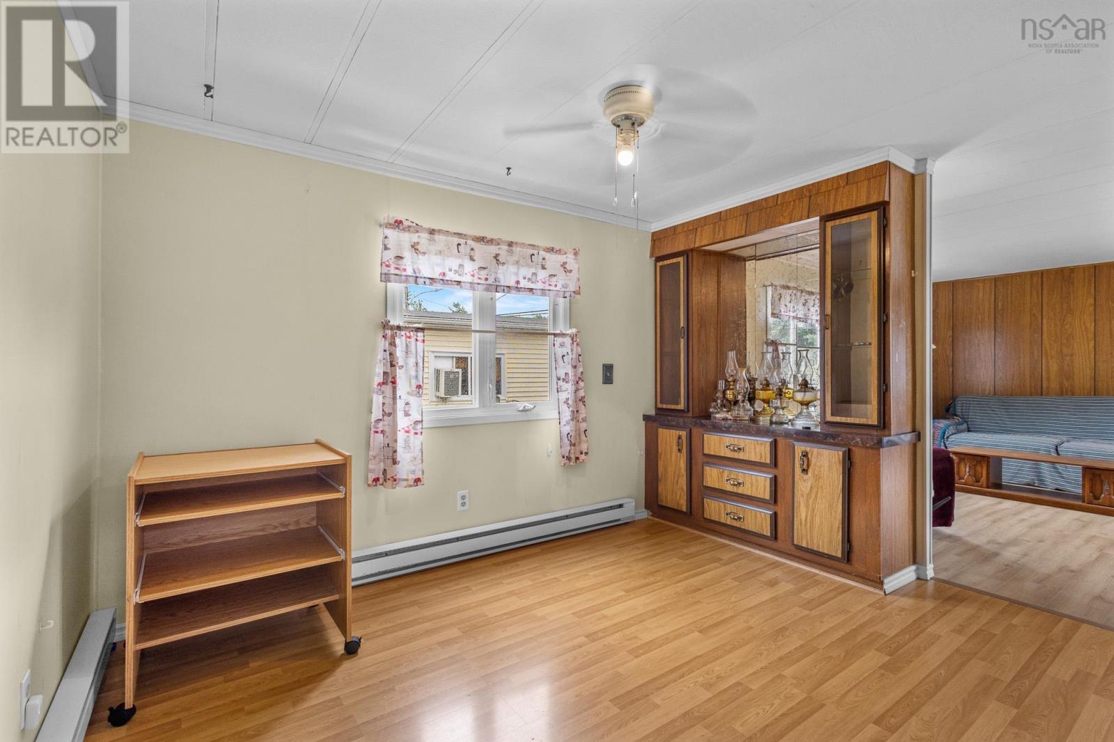 64 Bridget Avenue - 12