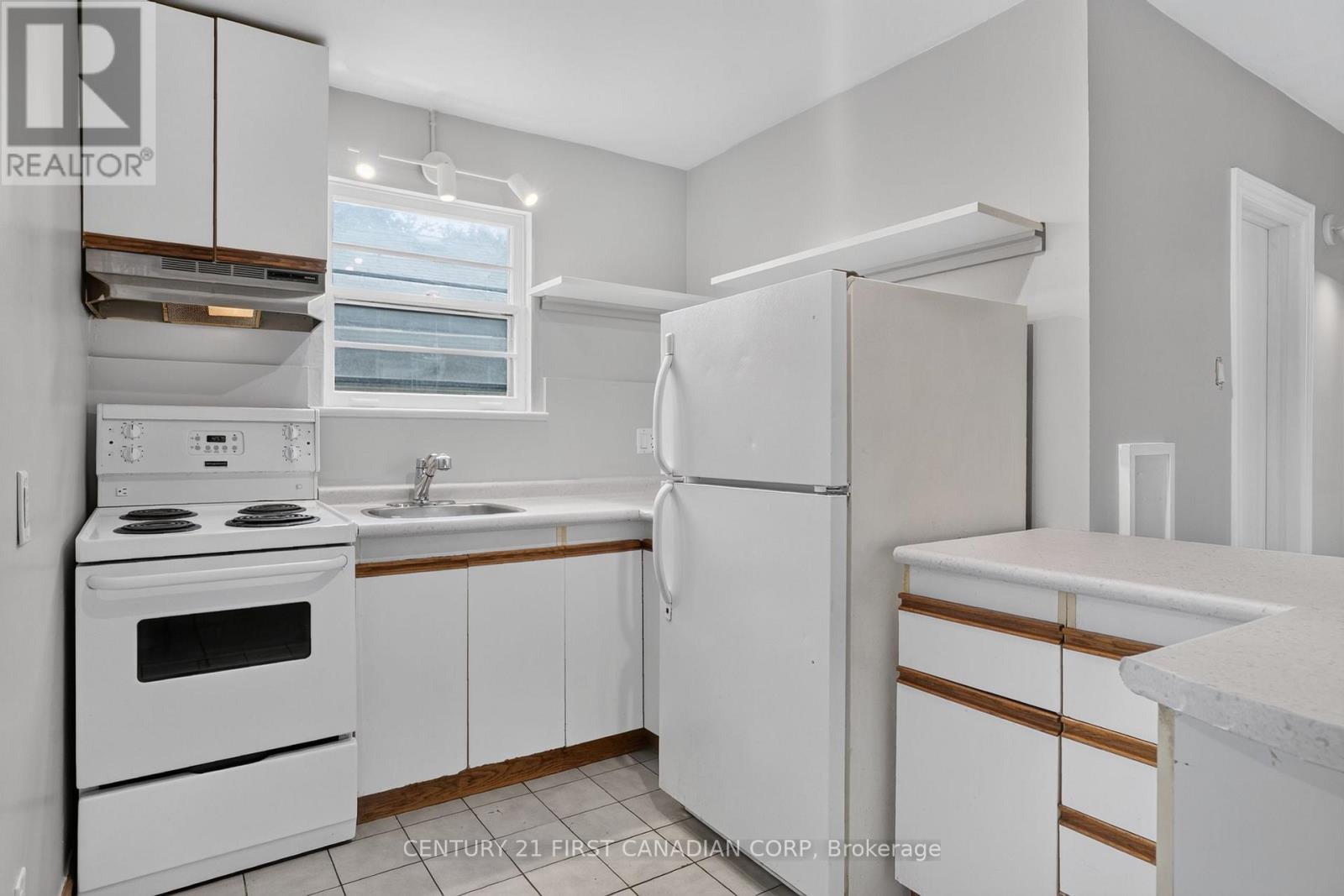 244 EDINBURGH STREET - Image 11