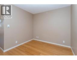 604 751 Fairfield Rd, Victoria, BC V8W4A4 Photo 16