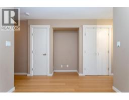 604 751 Fairfield Rd, Victoria, BC V8W4A4 Photo 17