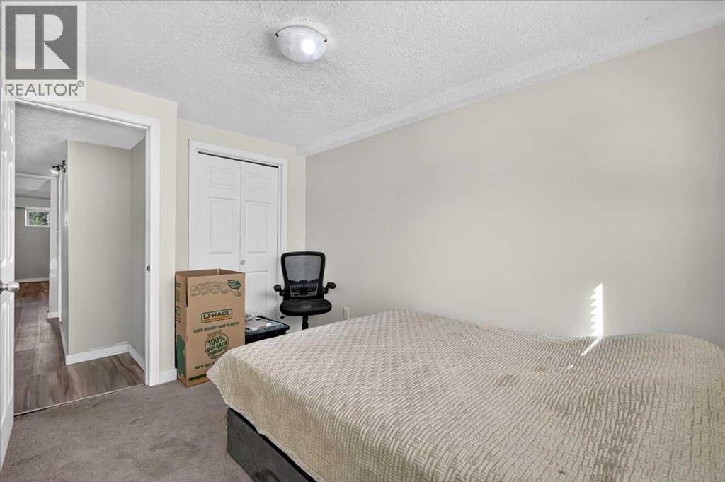 4309 26 Avenue SE - 36