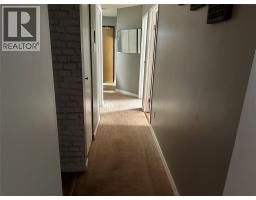 185 Chamberlain Crescent Unit# 302, Tumbler Ridge, BC V0C2W0 Photo 14