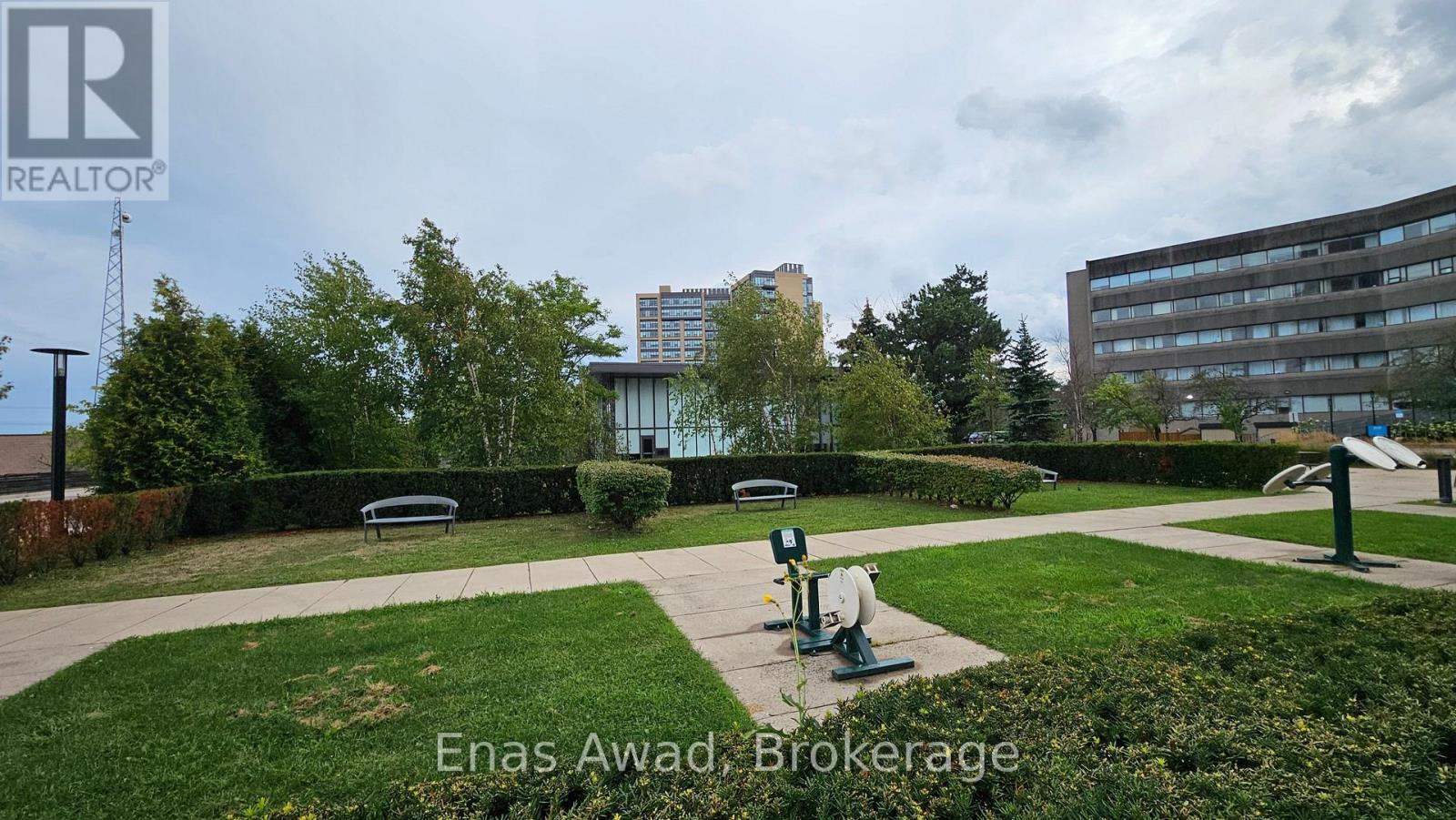 #1015 1038 MCNICOLL AVENUE - Image 21