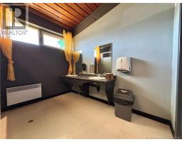 895 St Anne, Bathurst, NB E2A2N5 Photo 17