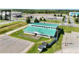 895 St Anne, Bathurst, NB E2A2N5 Photo 8
