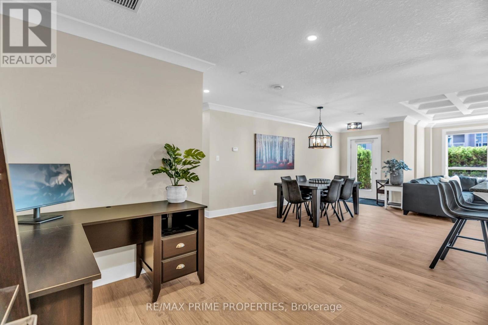 #110 320 SUGARCREEK TRAIL S - 16
