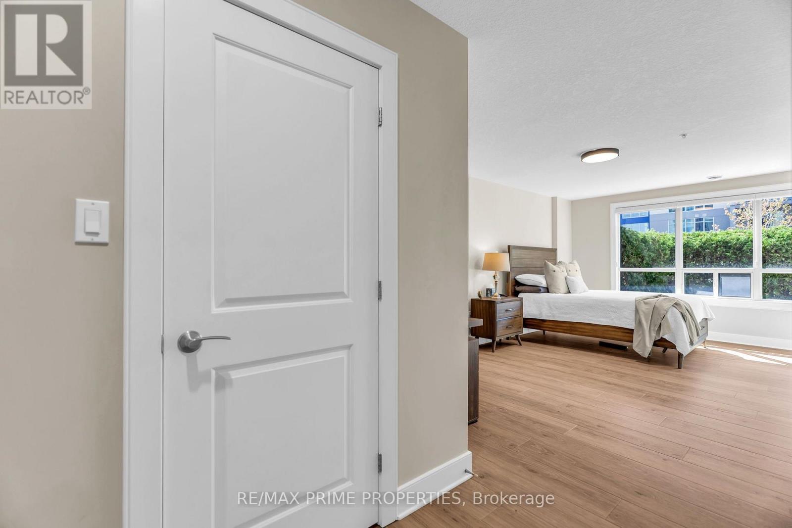 #110 320 SUGARCREEK TRAIL S - 22