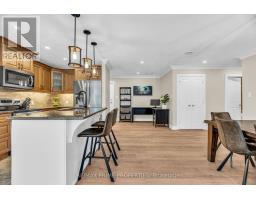 110 - 320 Sugarcreek Trail S, London North, ON N6H0G3 Photo 13
