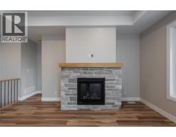 3560 Britt Boulevard, Plympton Wyoming, ON N0N1E0 Photo 16