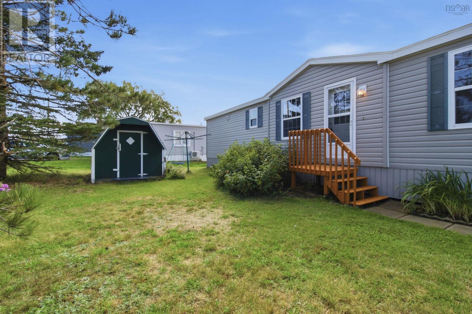 22 Davis Drive - 29
