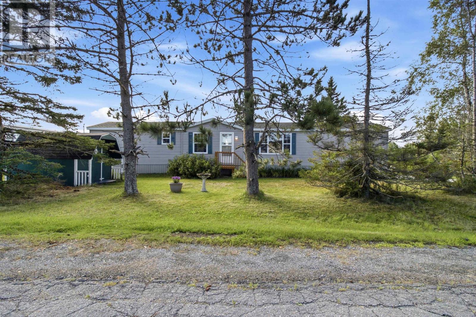 22 Davis Drive - 2