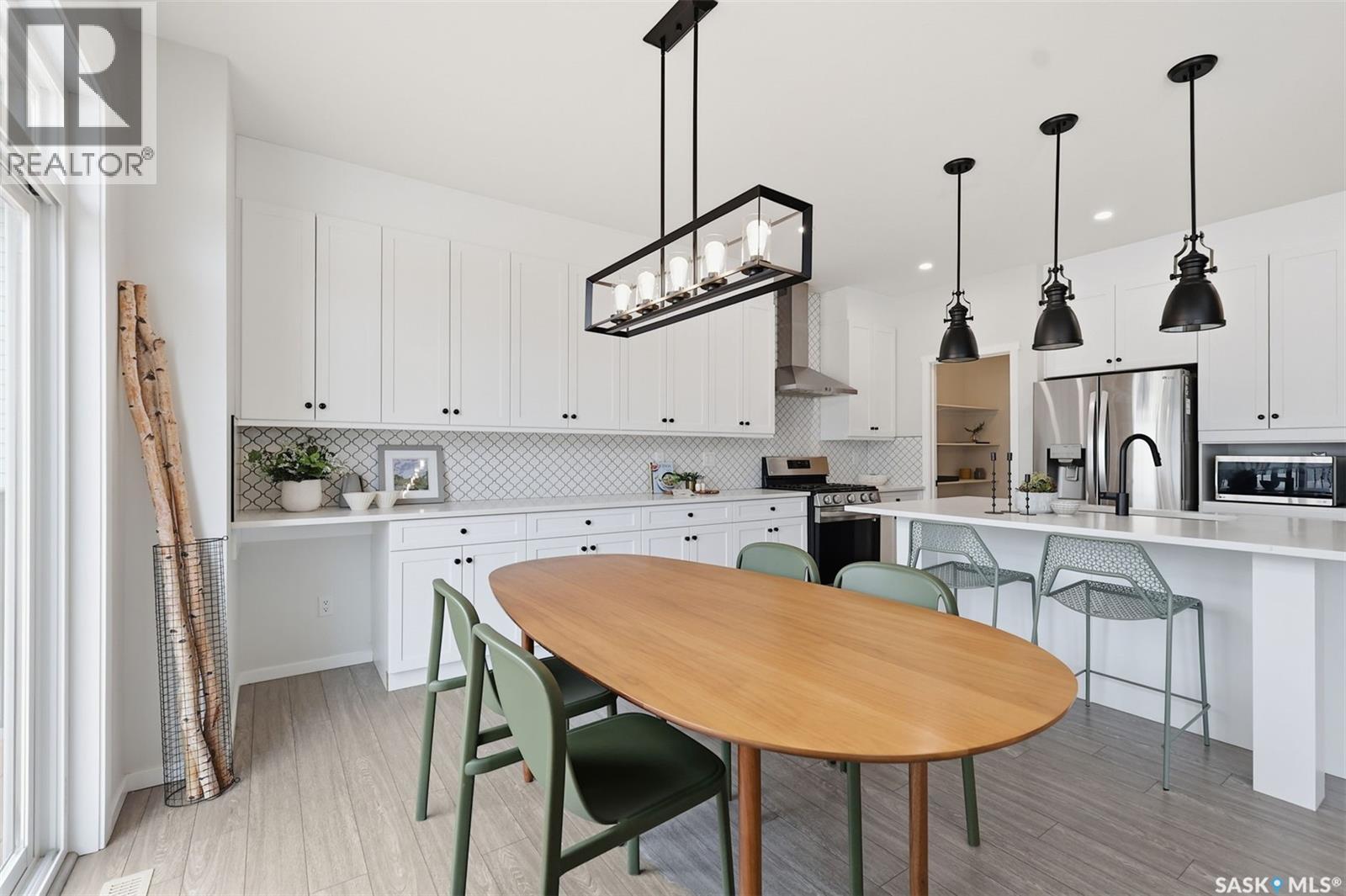 446 Aniskotaw WAY - 12