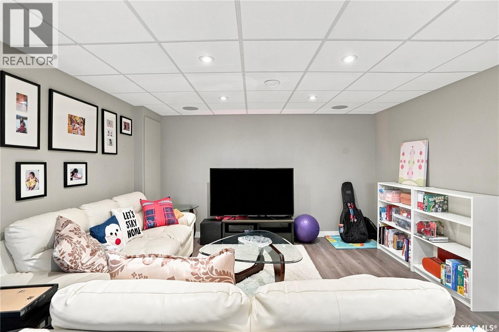 3505 Green Creek ROAD - Image 32