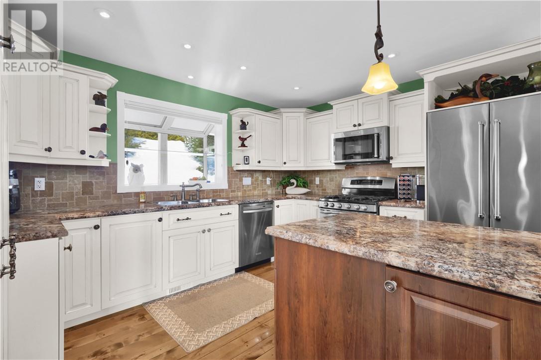 51 SUNRISE BAY Road - 26