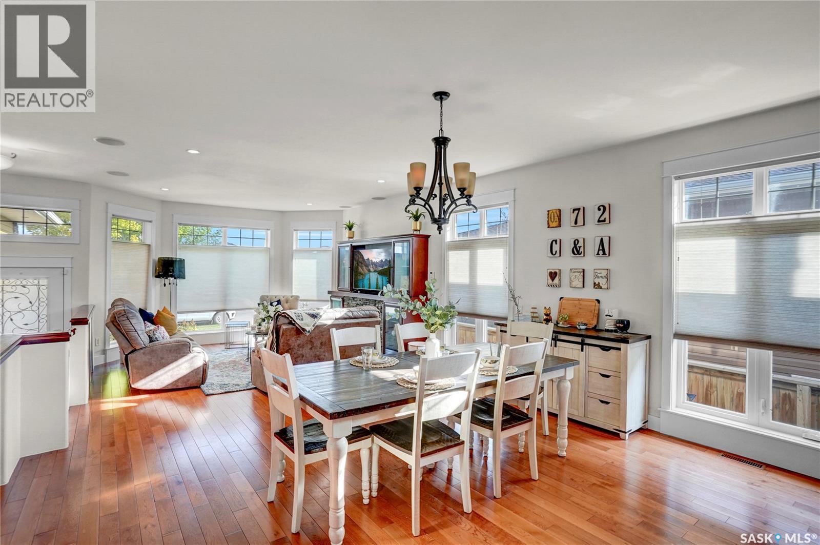 262 Wood Lily DRIVE - Image 11