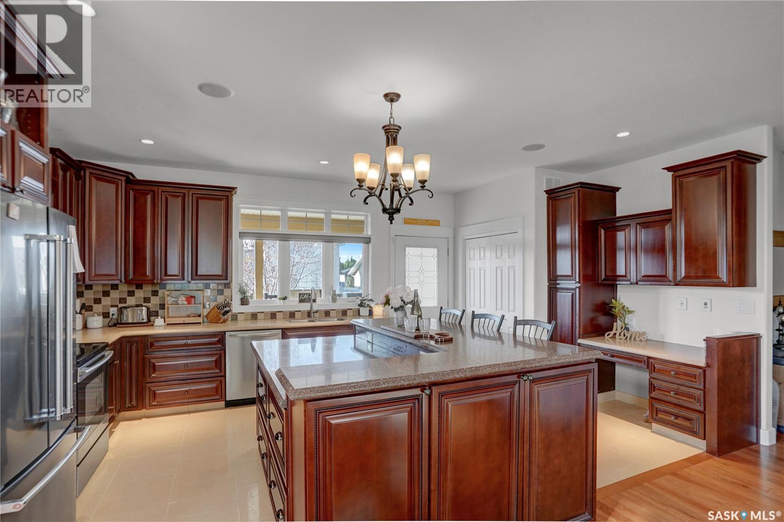 262 Wood Lily DRIVE - Image 18
