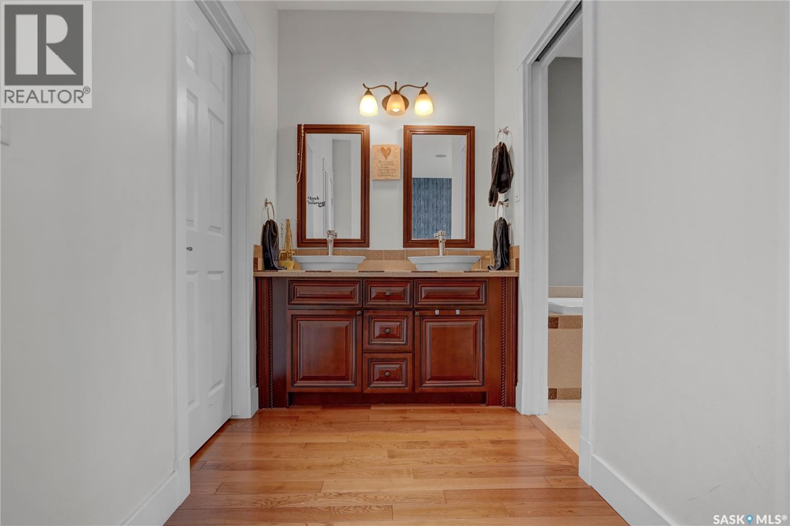 262 Wood Lily DRIVE - Image 26