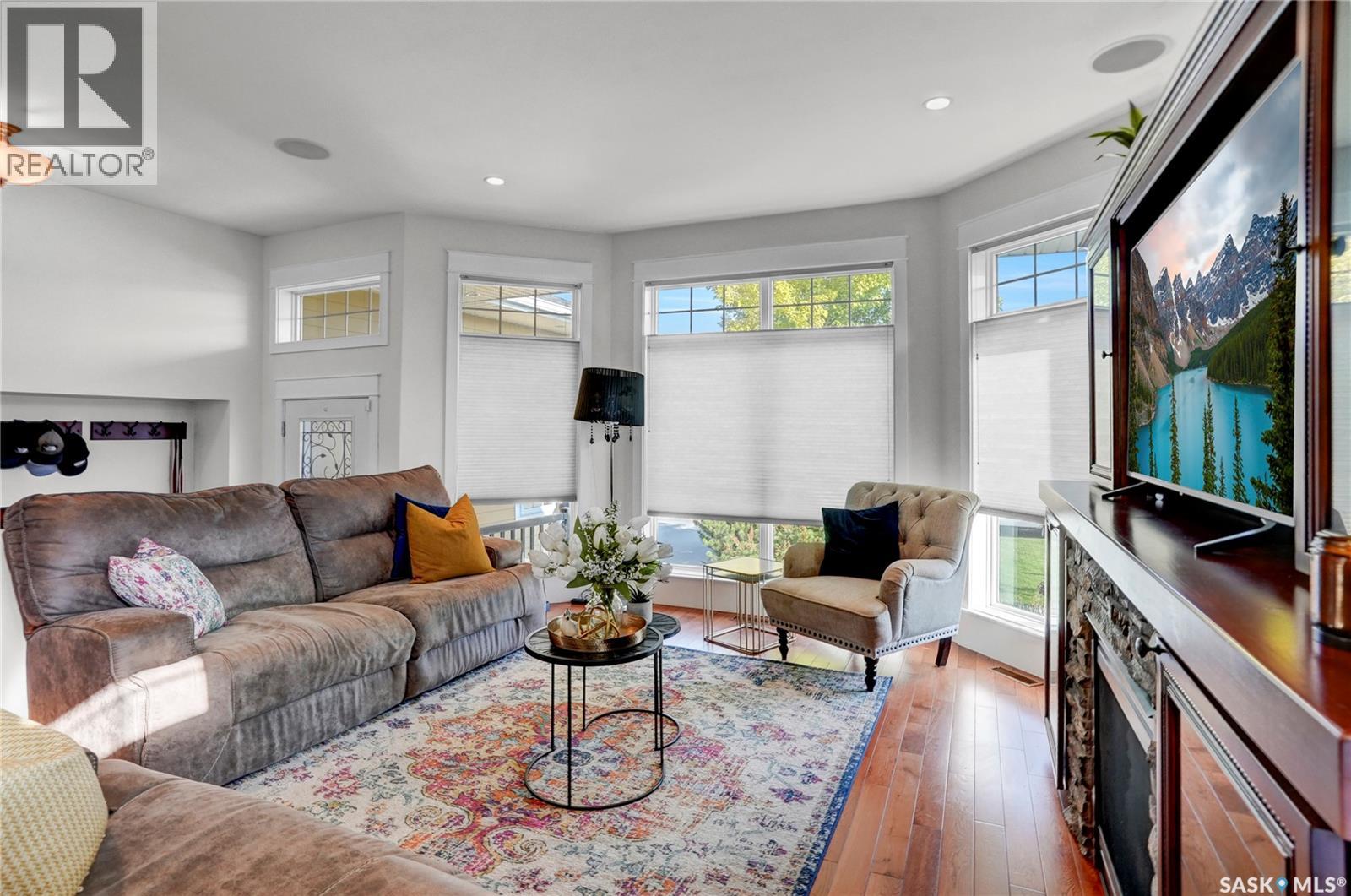 262 Wood Lily DRIVE - Image 9