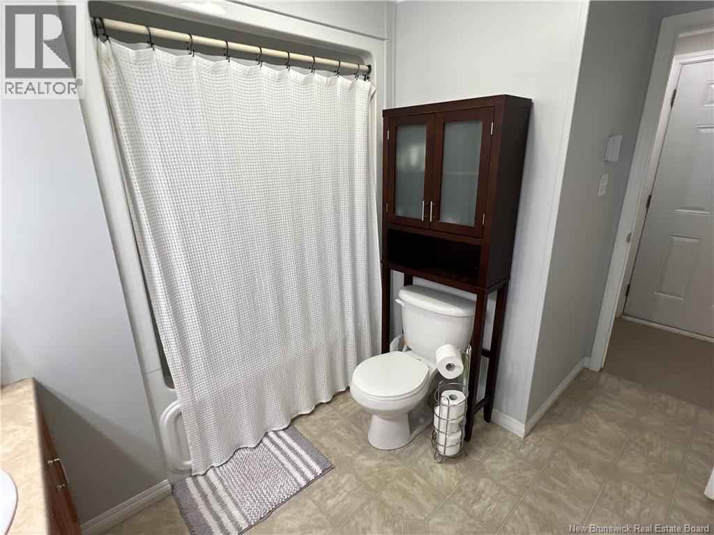 110 Dougnorth Street - Image 17